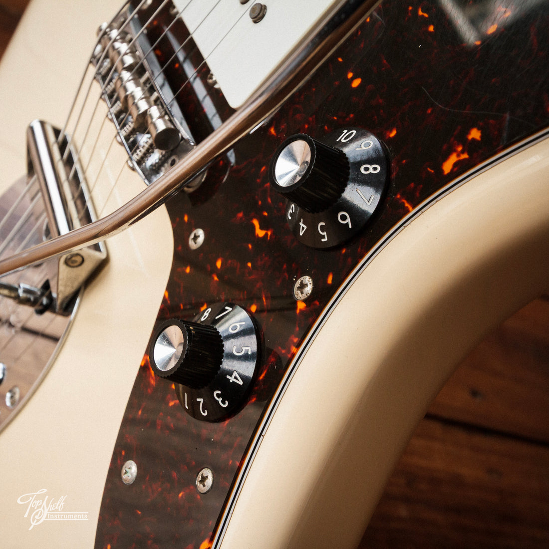 Fender Japan Jazzmaster JM66B Vintage White 2003