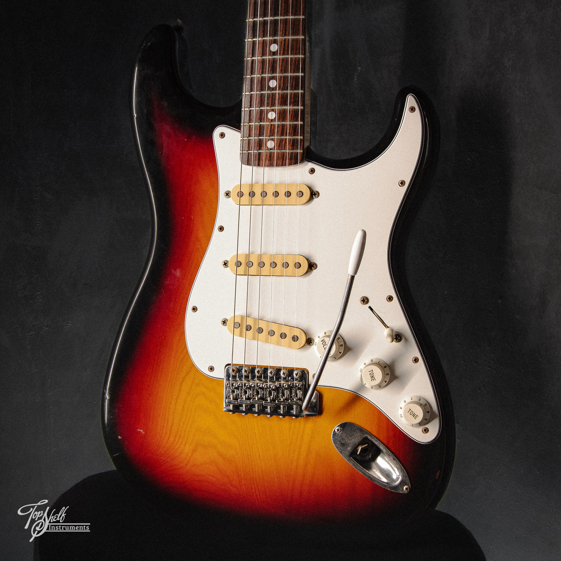 Fender Japan '72 Stratocaster ST72-70 Sunburst 1989