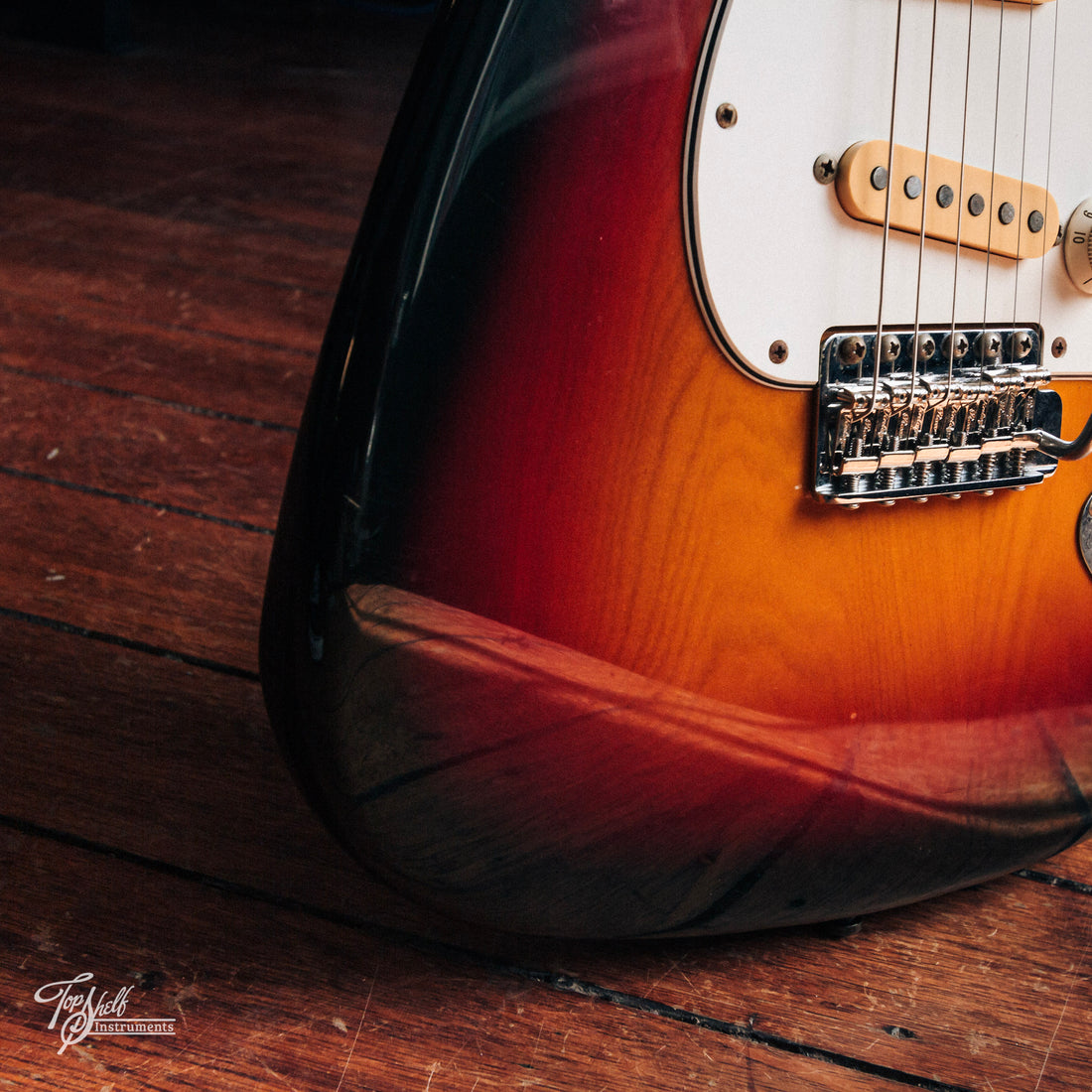 Fender Japan '72 Stratocaster ST72-70 Sunburst 1989