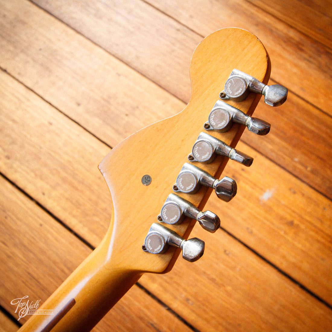 Fender Japan Stratocaster ST72-55 Vintage White 1985