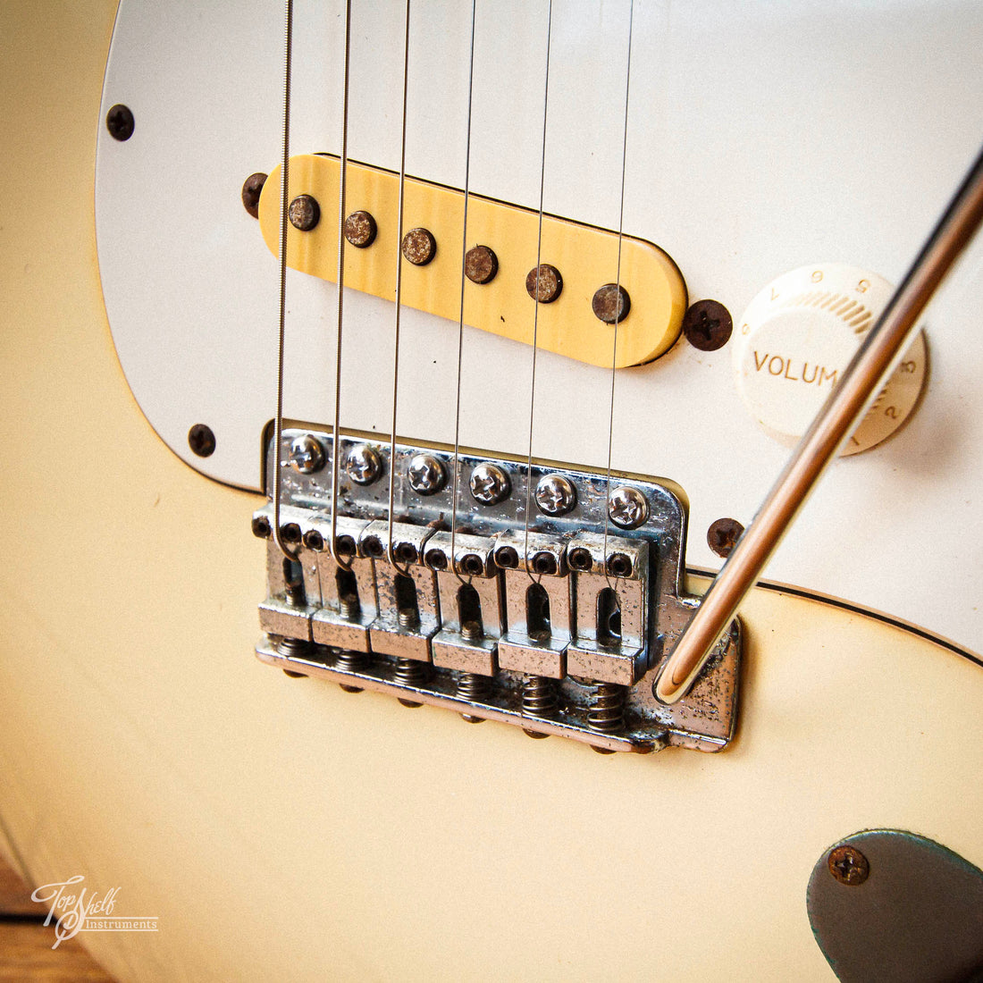 Fender Japan Stratocaster ST72-55 Vintage White 1985