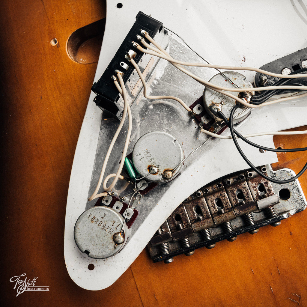 Fender Japan '57 Stratocaster ST57-55 Sunburst 1987