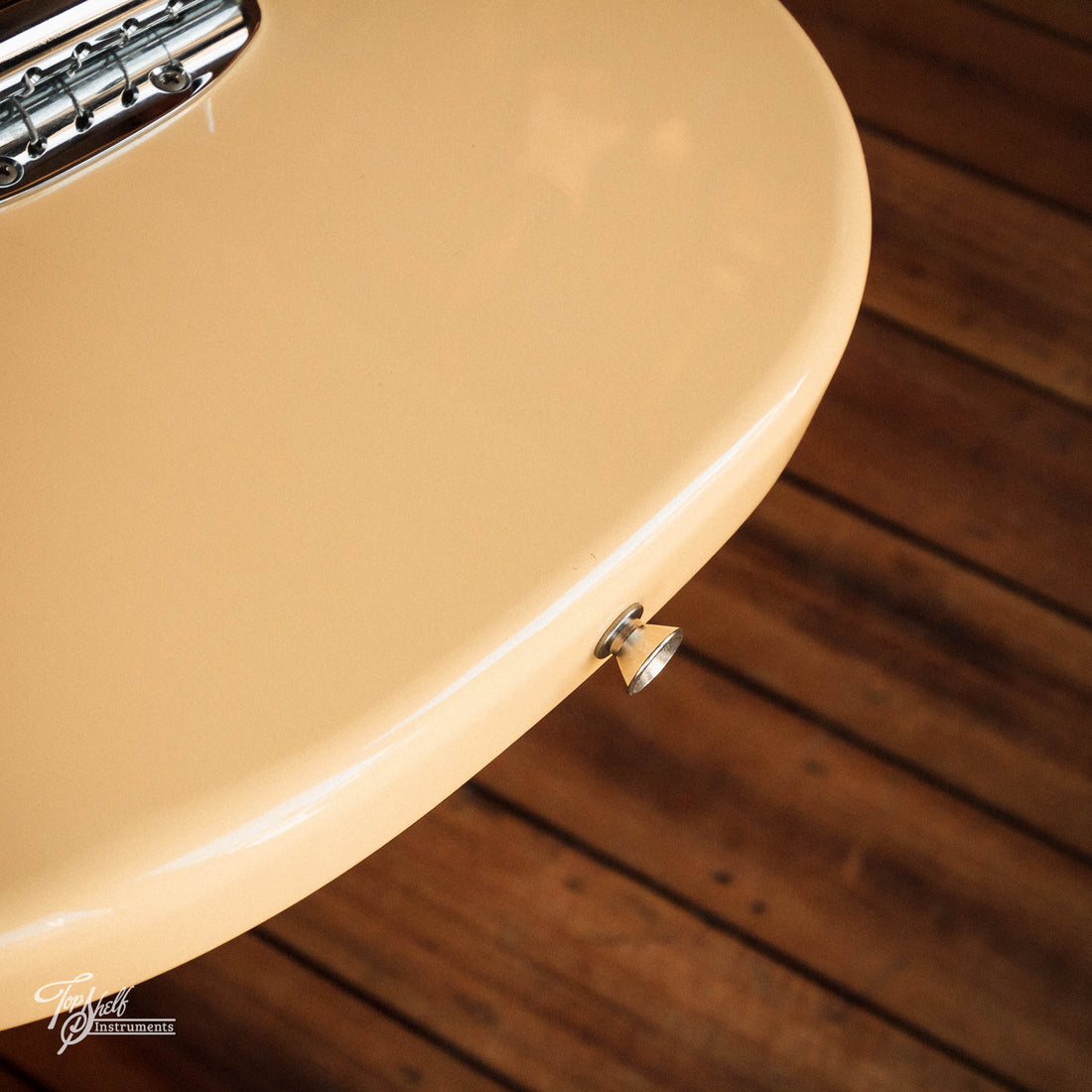 Fender Mustang MG69 Vintage White 2010