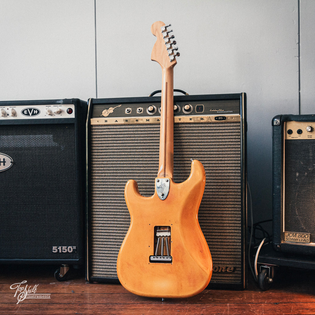 Fender Japan '72 Stratocaster ST72-55 Rebel Yellow 1990