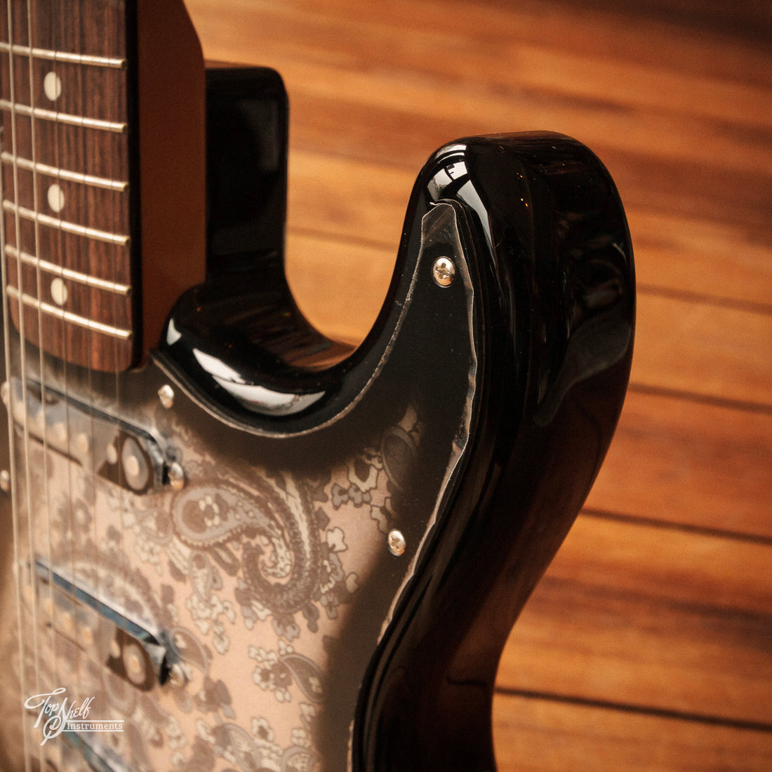 Fender Made in Japan Traditional 60s Stratocaster Black Paisley 2020