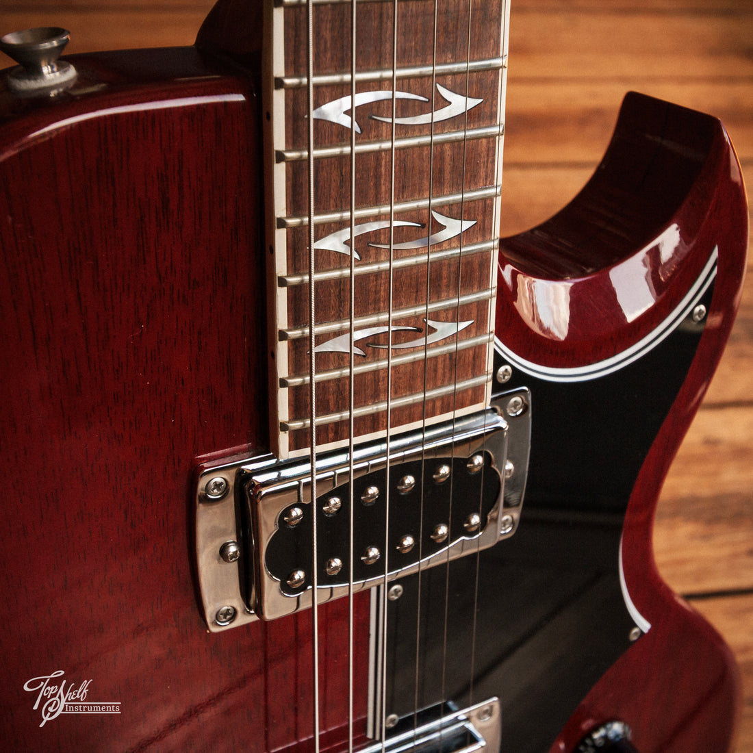 First Act SFA Edition Lola Cherry 2006