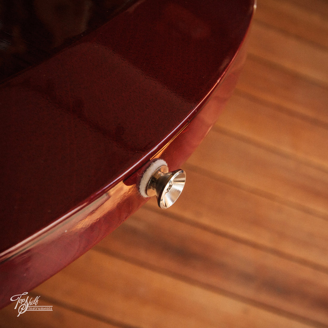 First Act SFA Edition Lola Cherry 2006