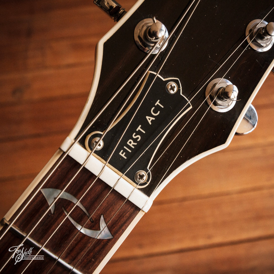 First Act SFA Edition Lola Cherry 2006