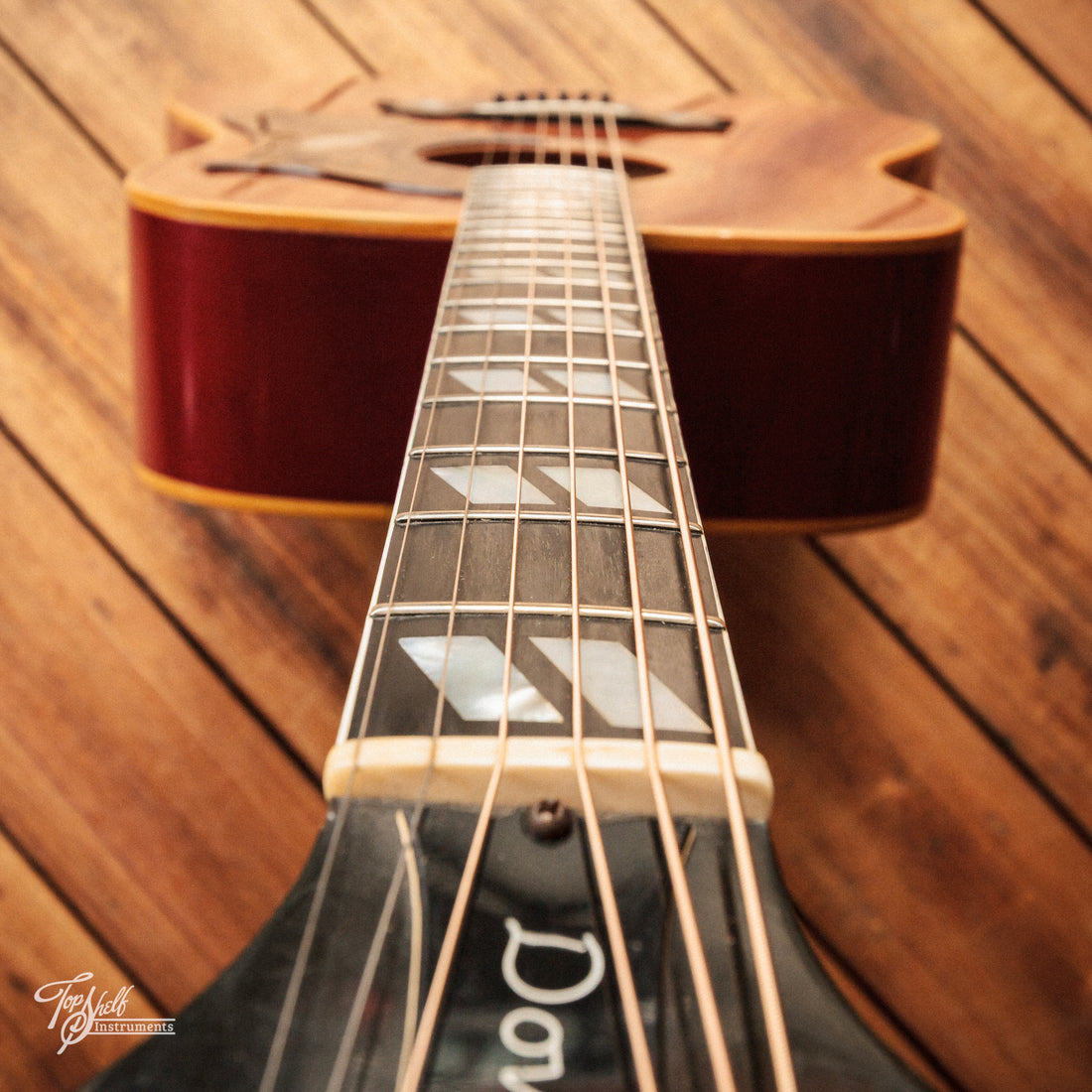 Gibson Dove Custom Acoustic Natural 1975