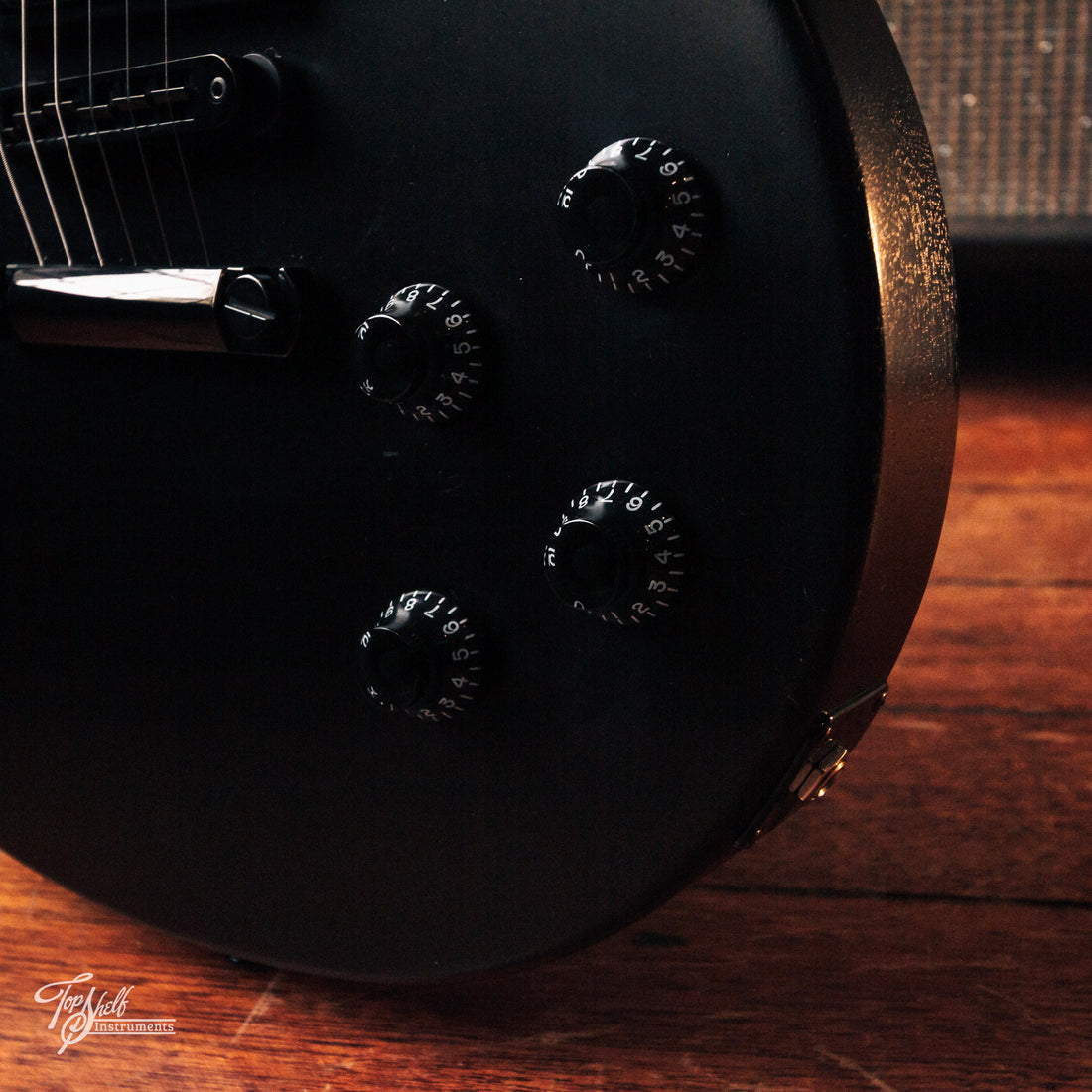 Gibson Les Paul Special Tribute Raven Satin Black 2021