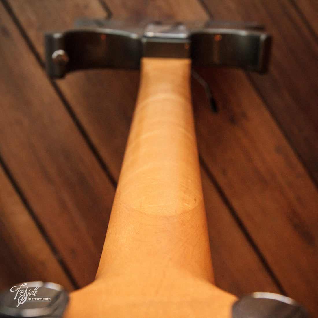 Greg Bennett Interceptor IC-20 Metallic Silver