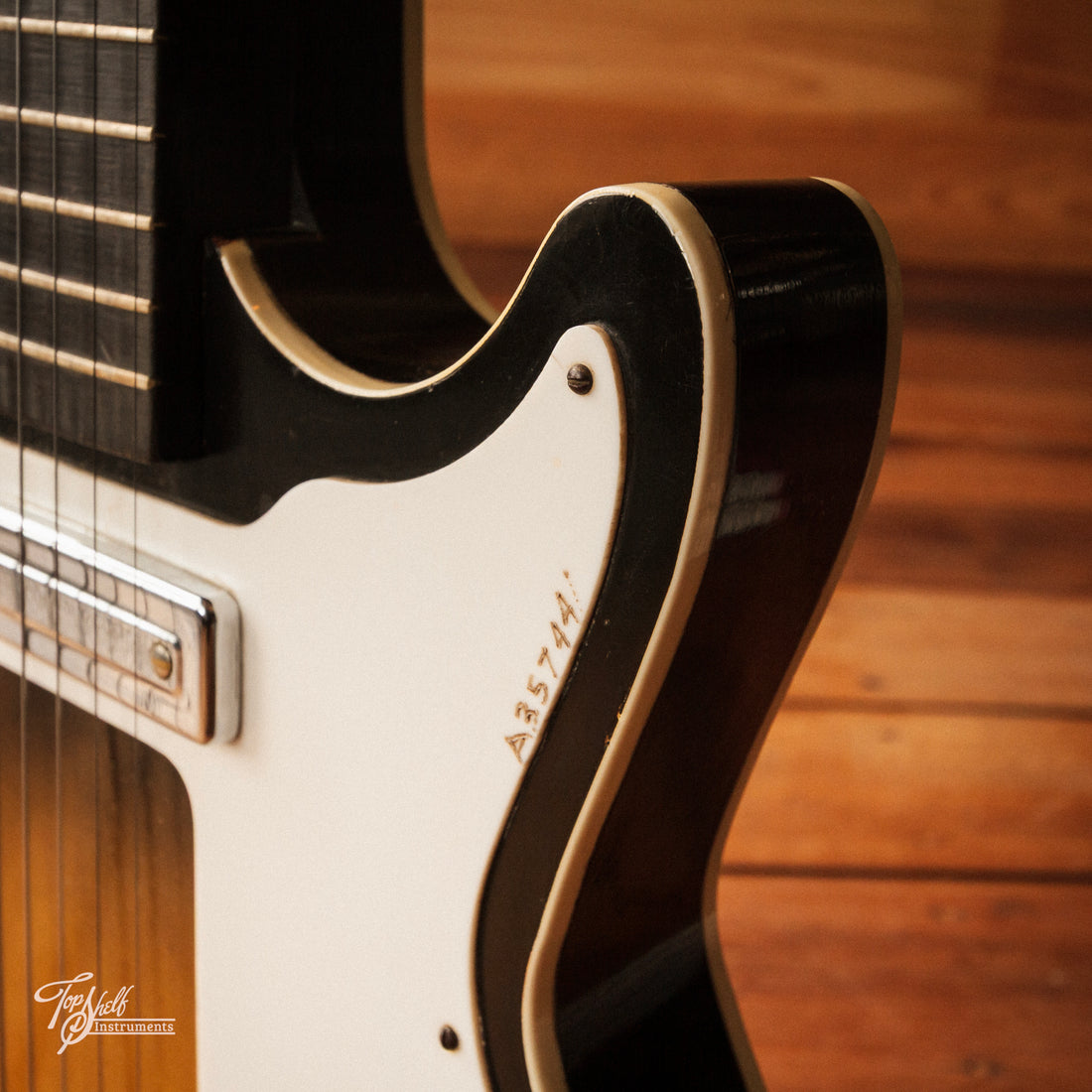 Harmony Stratotone Mars H45 Sunburst 1962