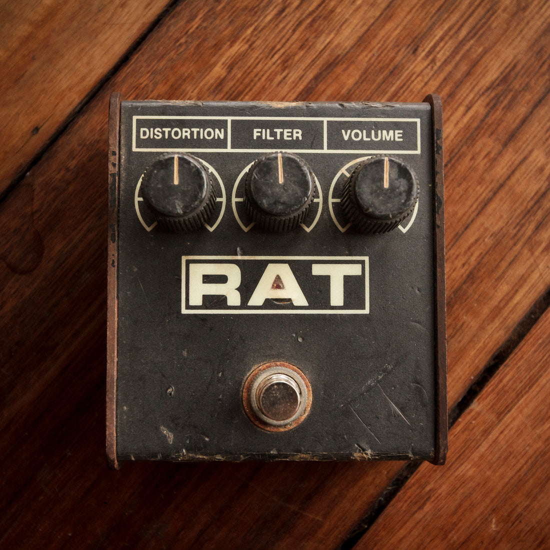 woodcutter pedal ProCo RAT v4 Flat Top 'Woodcutter' Distortion Pedal 1988 – Topshelf Instruments