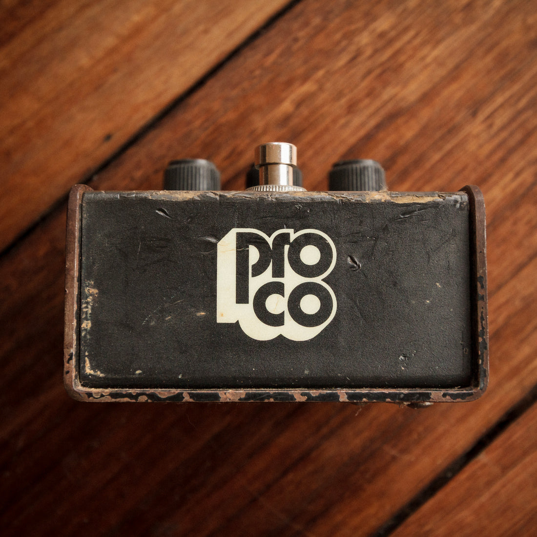 woodcutter pedal ProCo RAT v4 Flat Top 'Woodcutter' Distortion Pedal 1988 – Topshelf Instruments