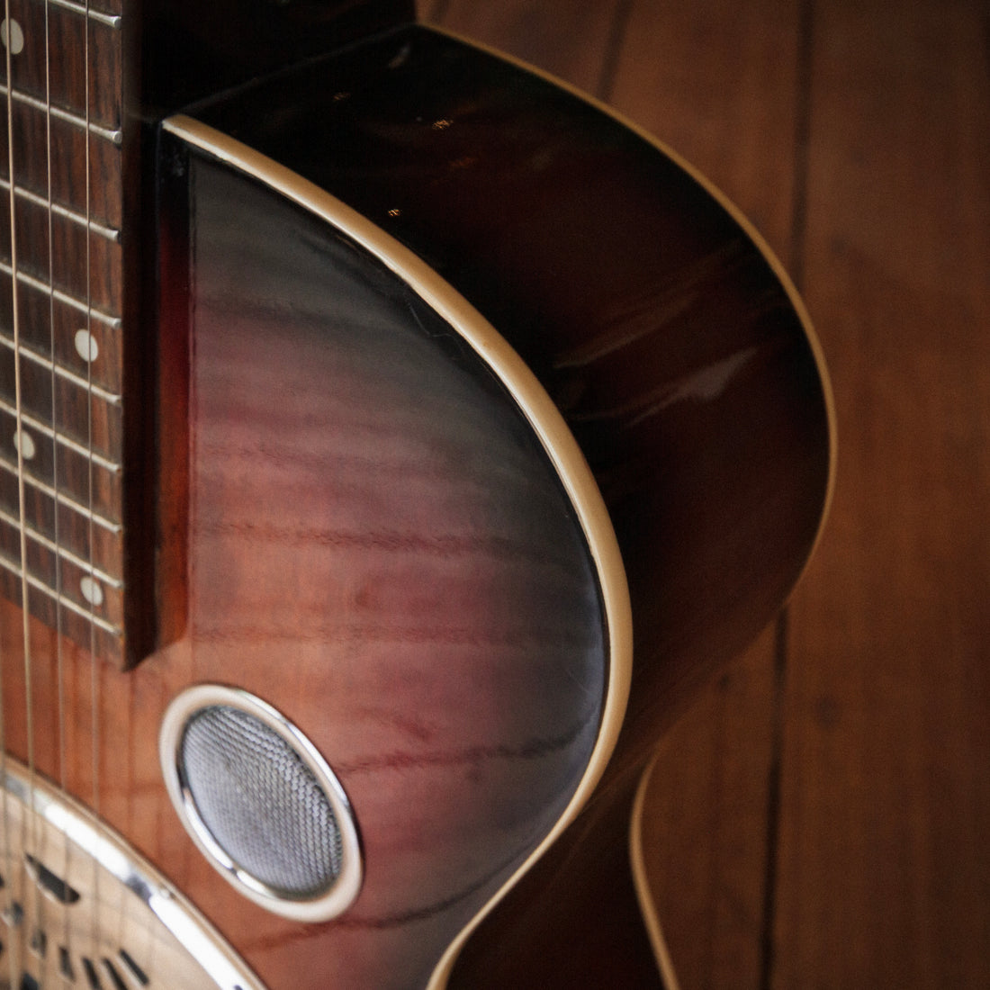 Johnson Resonator Sunburst