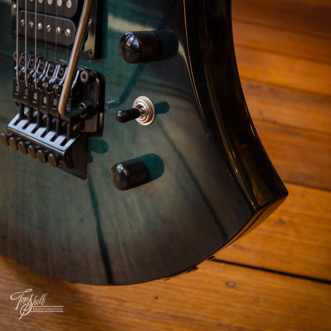 BC Rich Mockingbird-780JE Blue Burst 1998