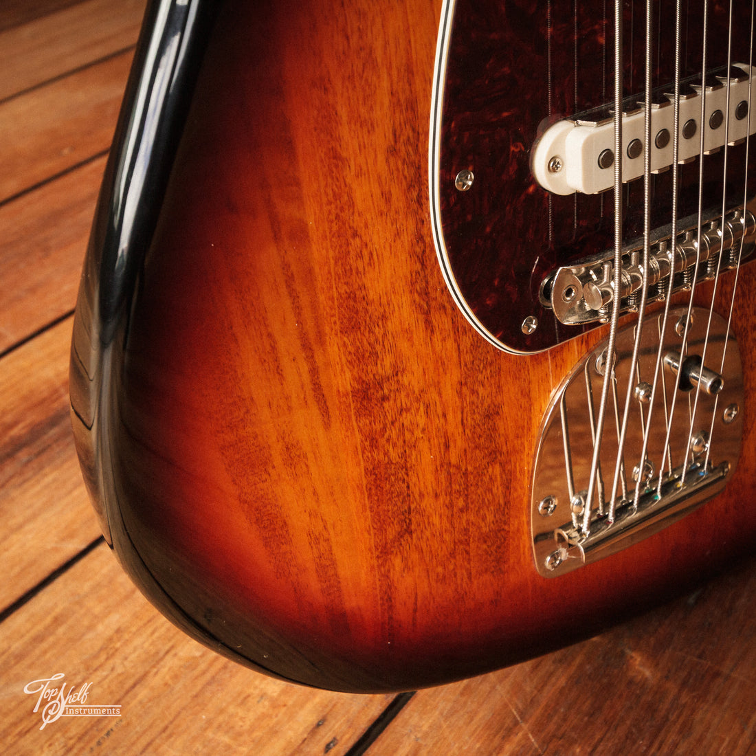 Squier Classic Vibe Bass VI Sunburst 2024