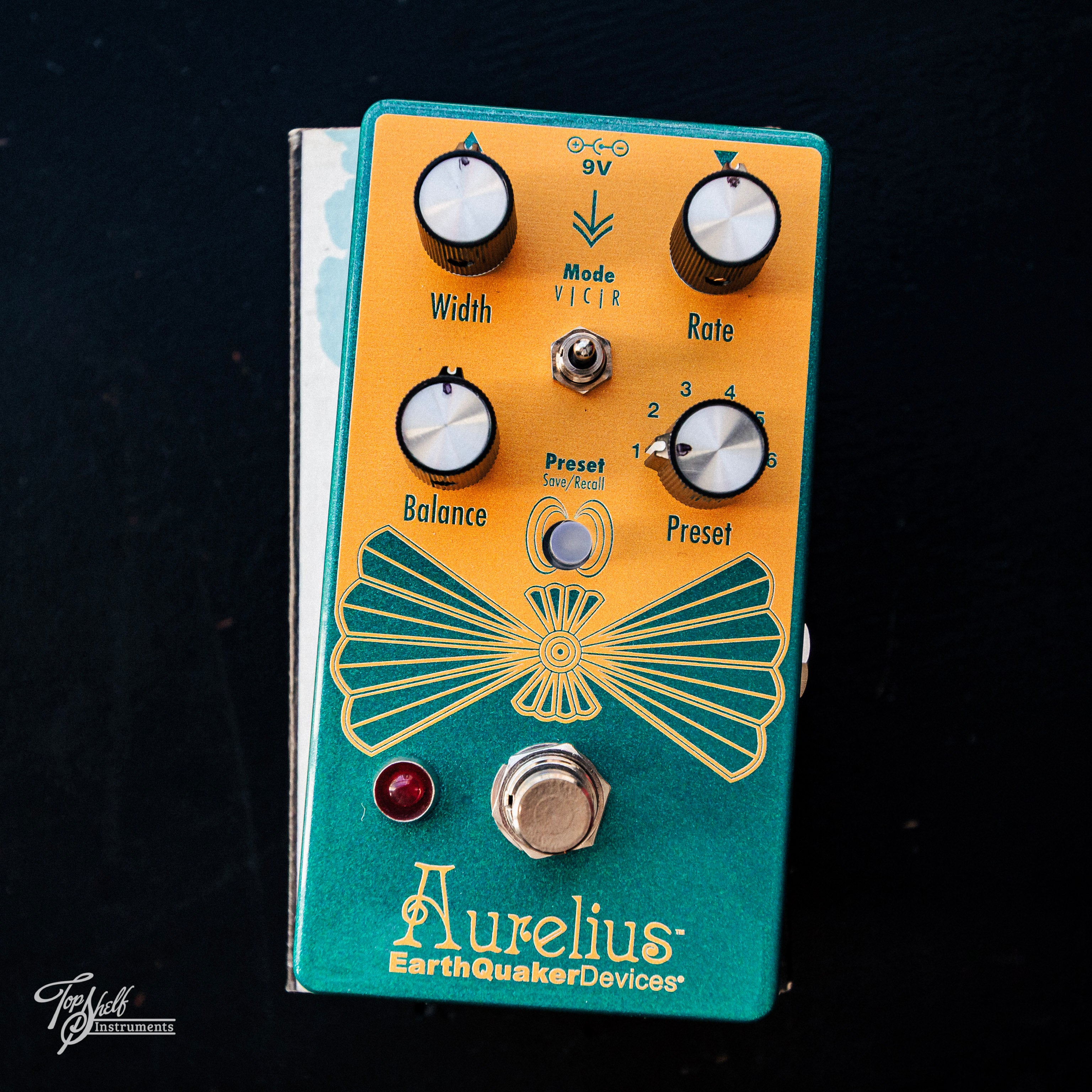 EarthQuaker Devices Aurelius Tri-Voice Chorus Pedal – Topshelf Instruments