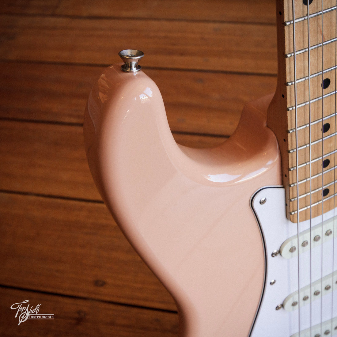 Fender Japan Standard Stratocaster ST-STD Shell Pink 2010