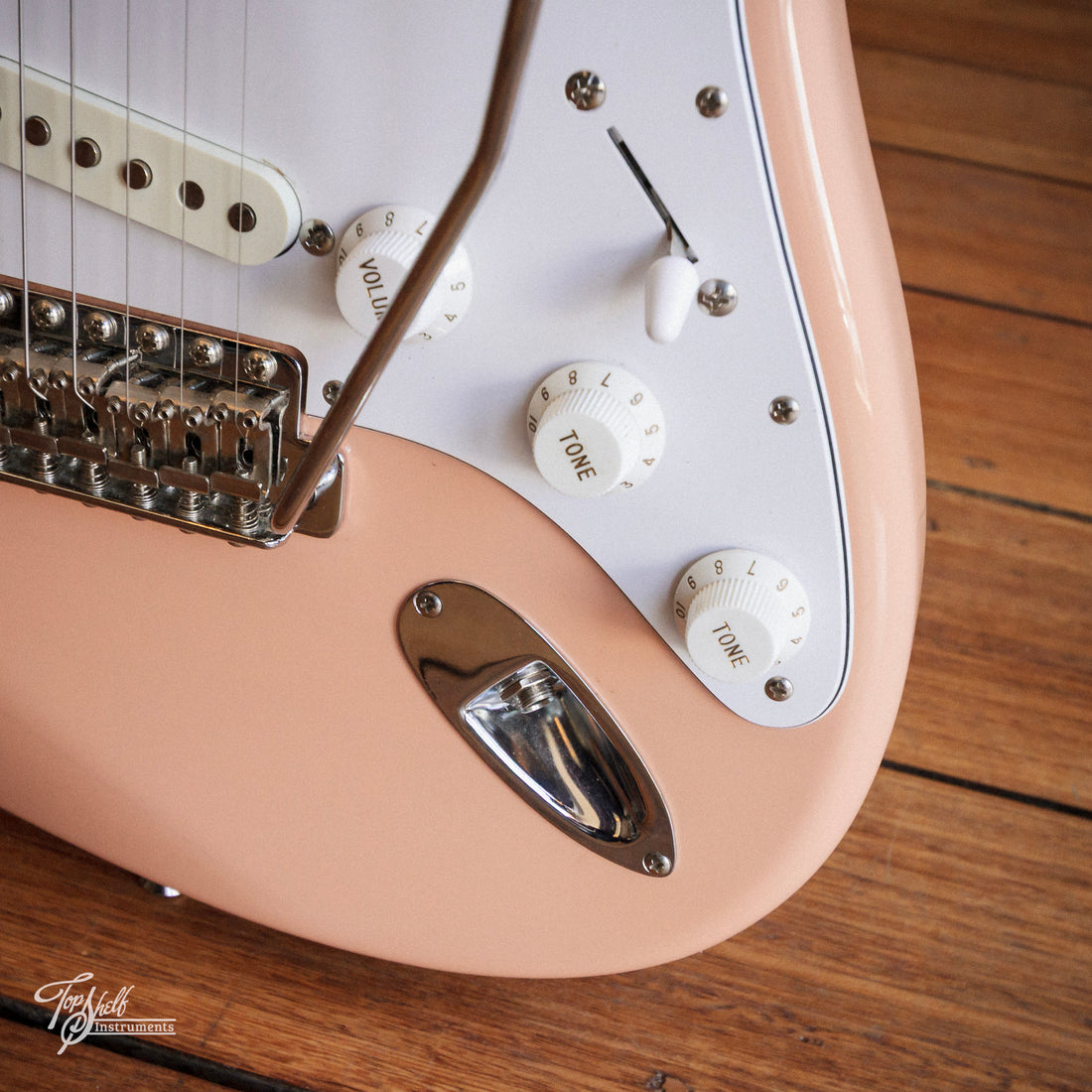 Fender Japan Standard Stratocaster ST-STD Shell Pink 2010