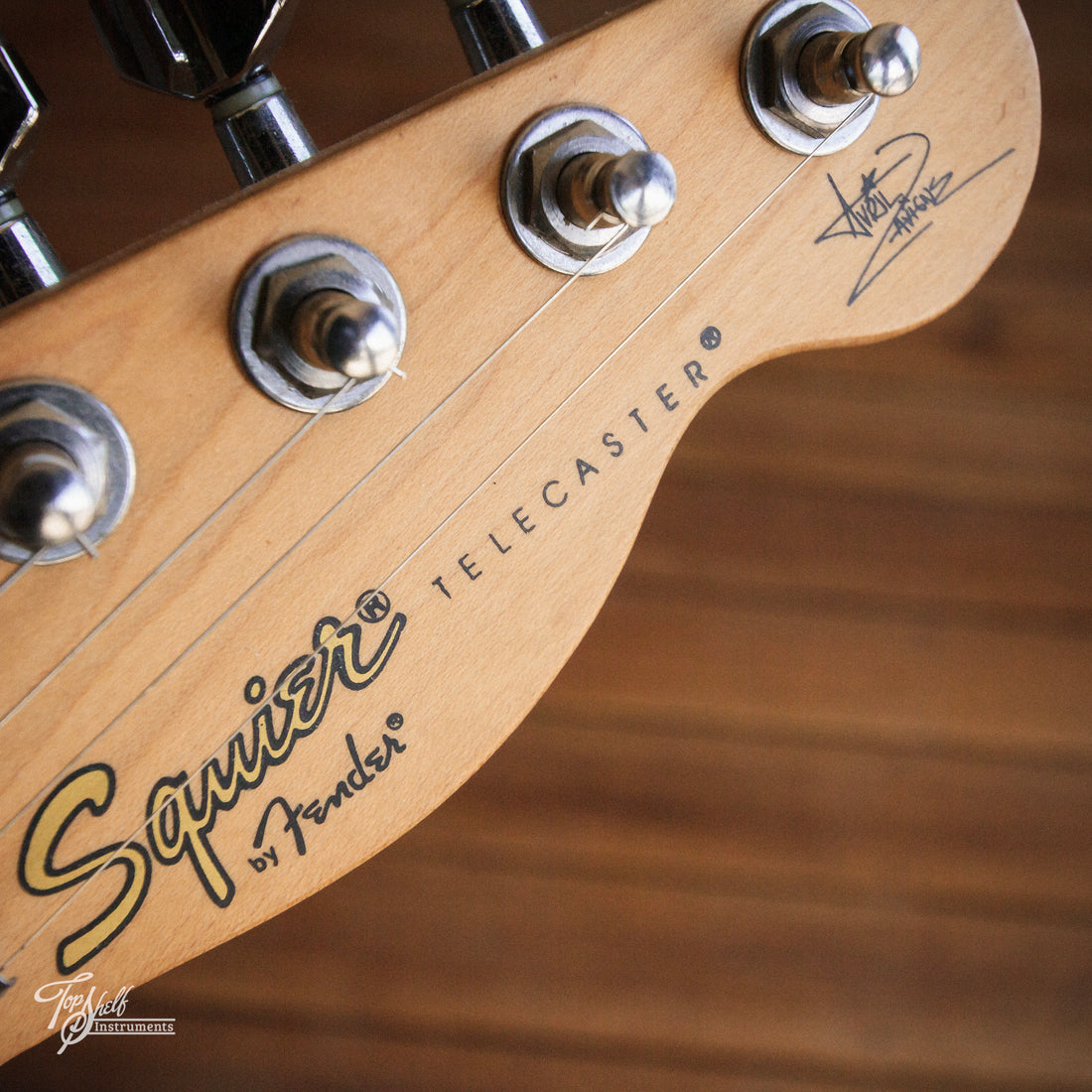 Squier Avril Lavigne Telecaster Black 2011