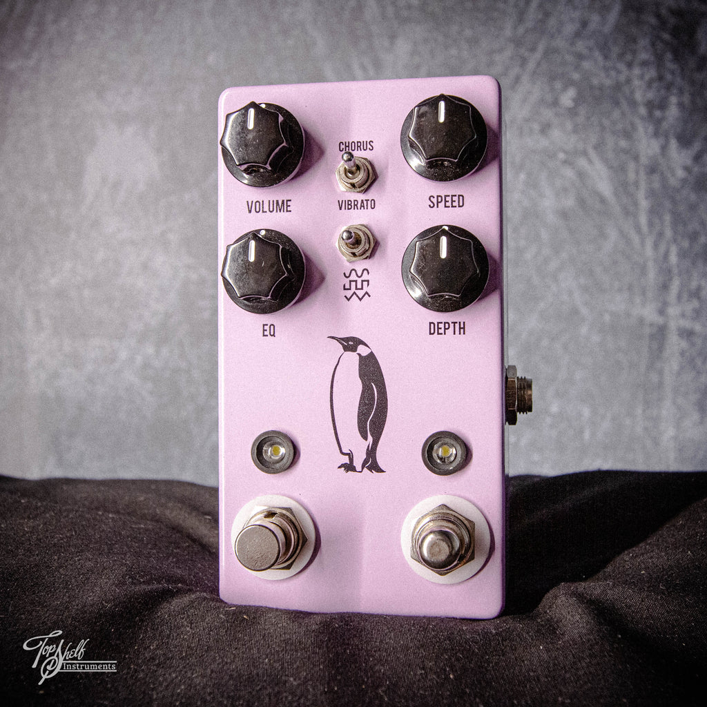 jhs vibrato pedal JHS Emperor v2 Chorus/Vibrato Pedal – Topshelf Instruments