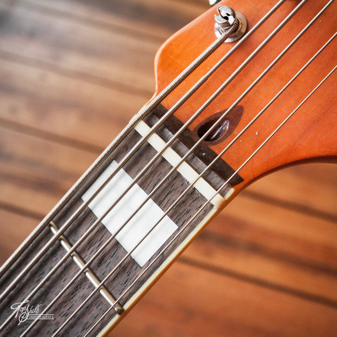 Squier Classic Vibe Bass VI Black 2024