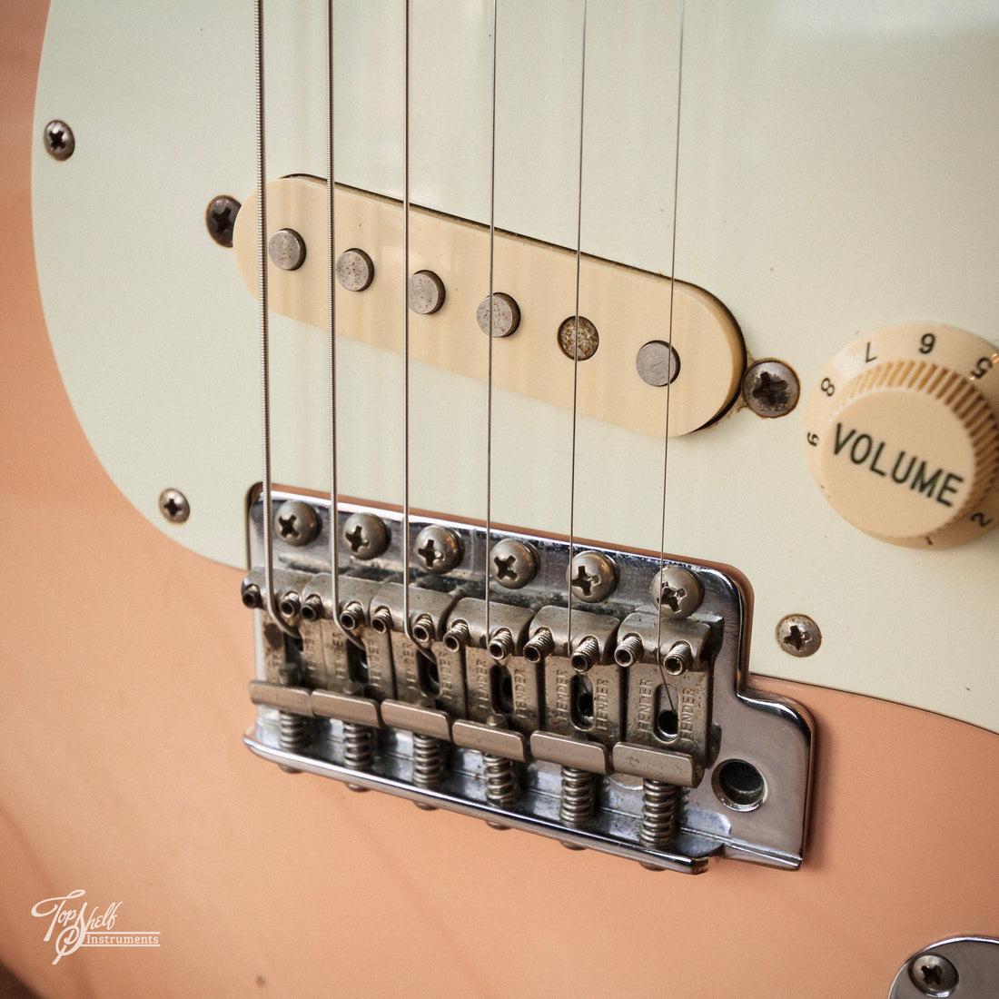 Fender Japan Stratocaster ST62-US Shell Pink 2008