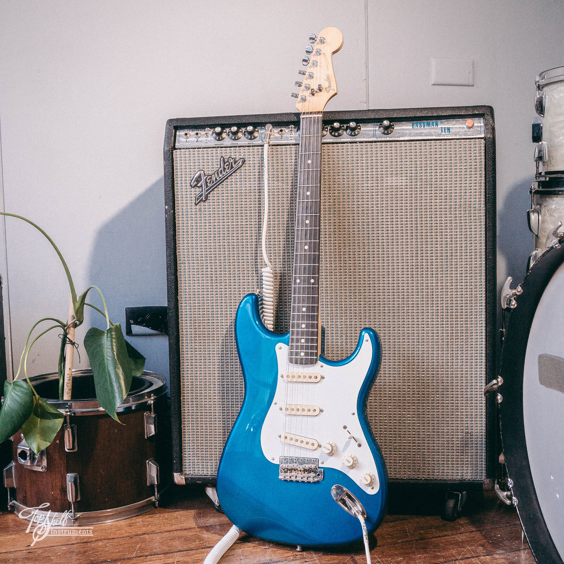 Fender Japan Stratocaster ST-40 Lake Placid Blue 1990