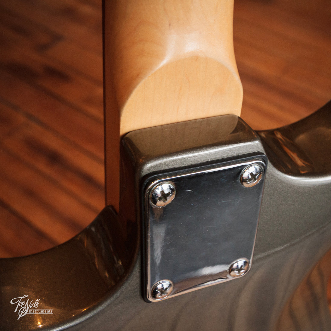 Greg Bennett Interceptor IC-20 Metallic Silver