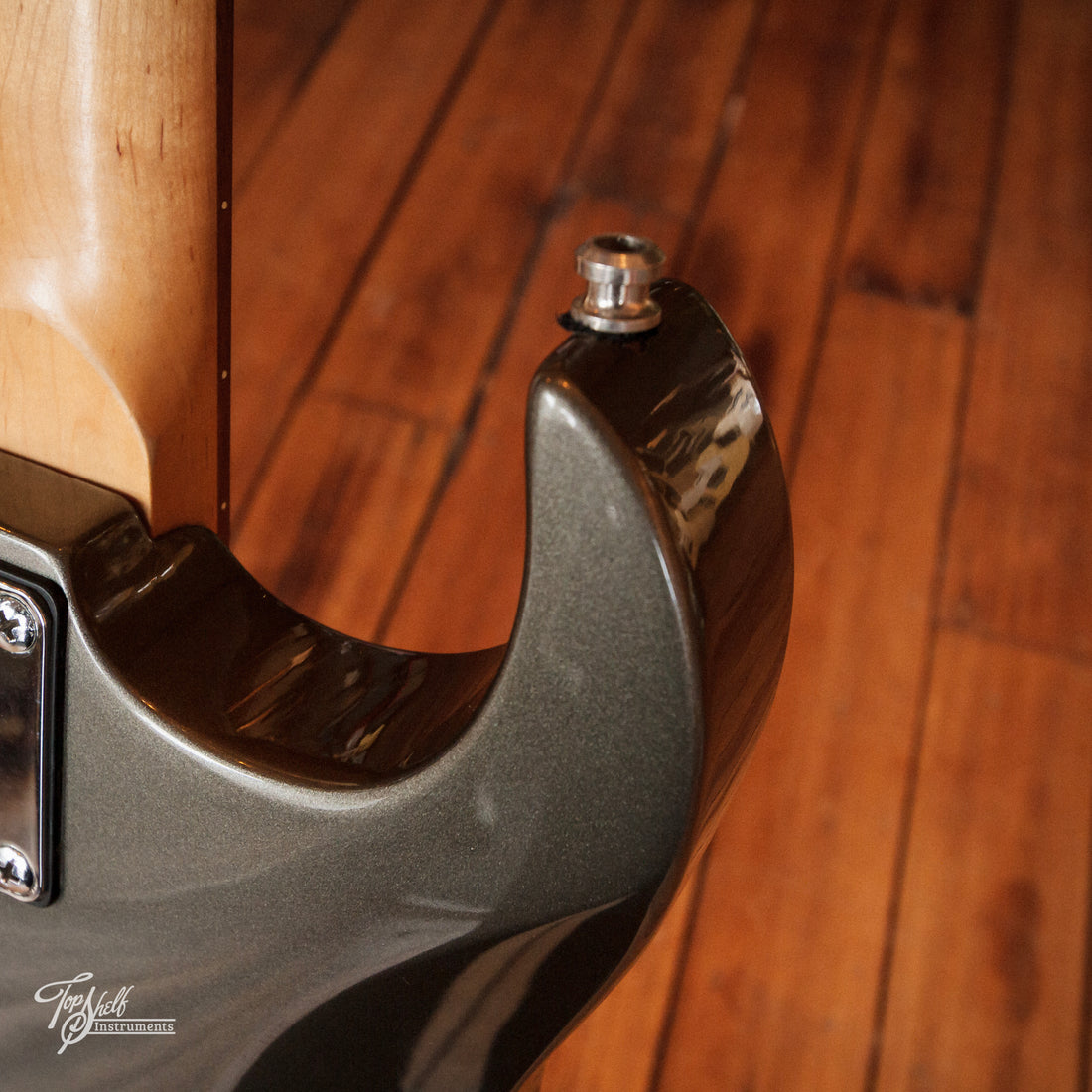 Greg Bennett Interceptor IC-20 Metallic Silver