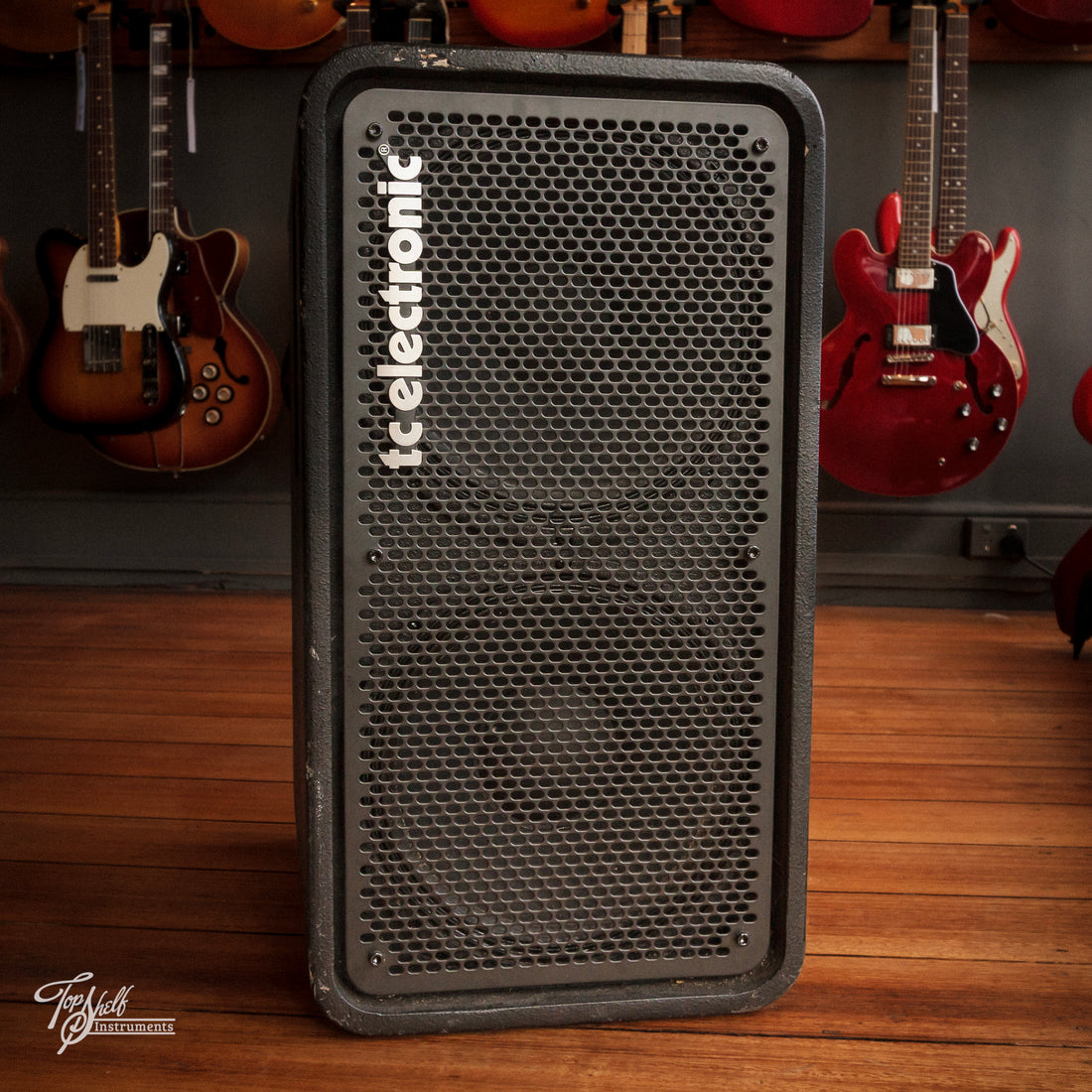 TC Electronic RS212 400w 2x12" Bass Amp Cab