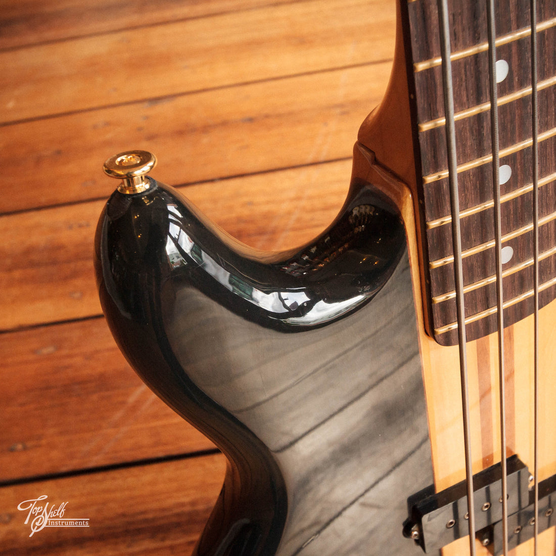 Vantage VX695B Bass Black 1982