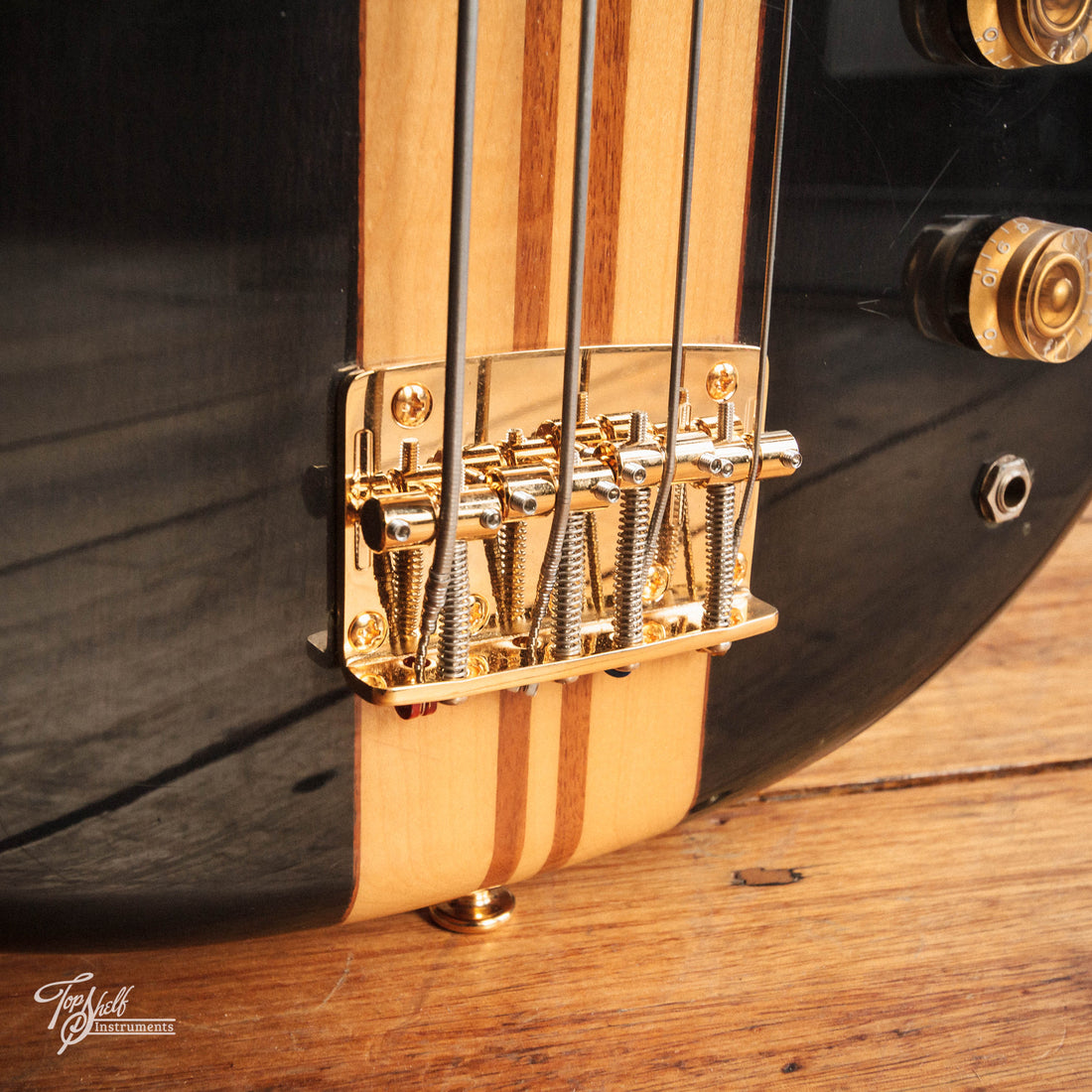 Vantage VX695B Bass Black 1982