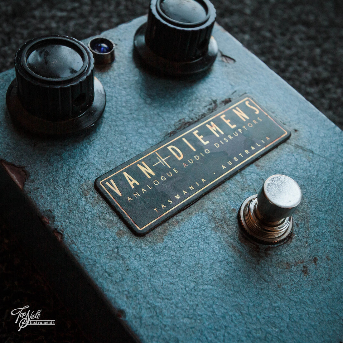 Van Diemens Analogue Audio Disruptors The Dasy Si Fuzz Pedal