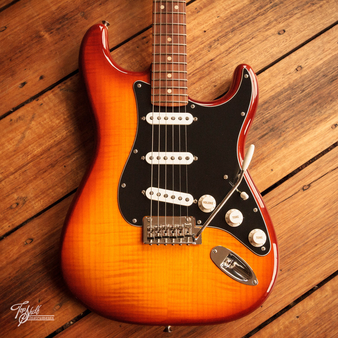 Fender Player Plus Stratocaster Sienna Sunburst 2022