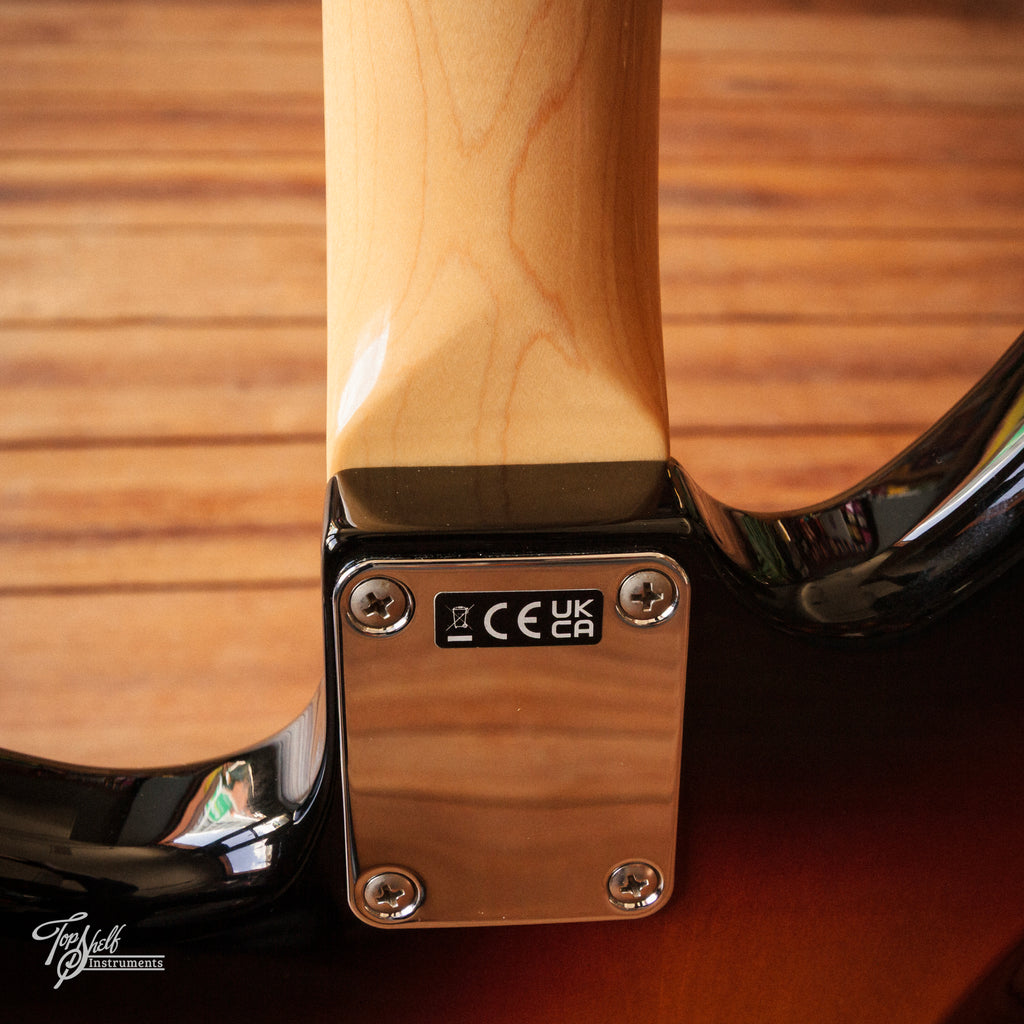 Fender Made in Japan Traditional 60s Jaguar Sunburst 2023