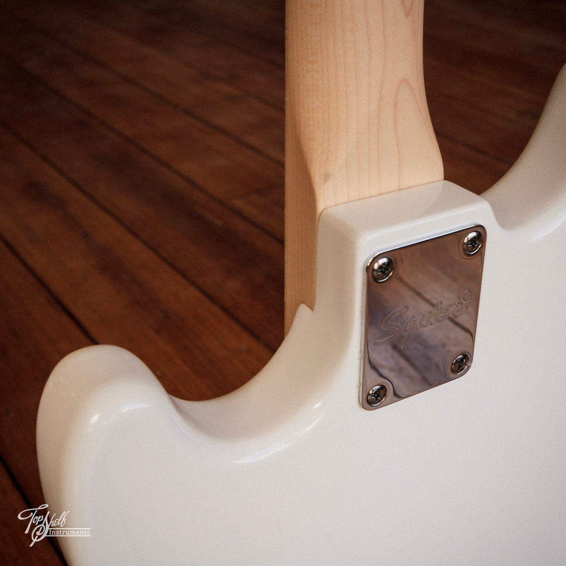 Squier Sonic Bronco Bass Artic White 2025