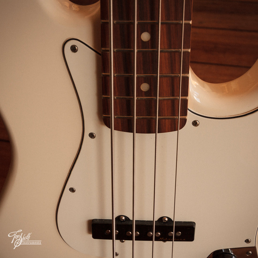 Fender Deluxe Active Jazz Bass Olympic White 2018