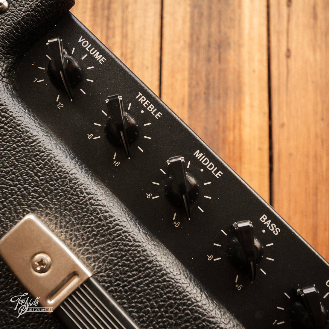 Fender Tone Master FR-12 1x12" Full Range Flat Response Powered Speaker (1000w Class D)