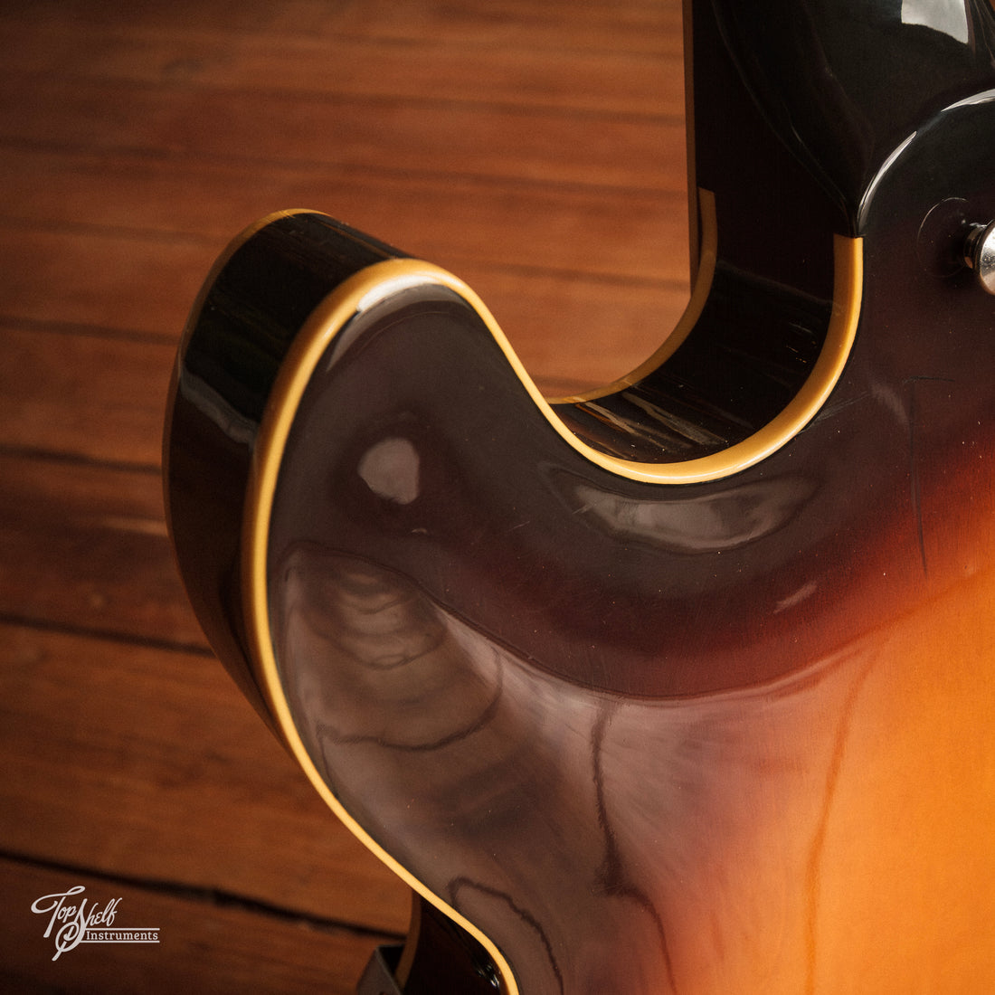 Yamaha SA-1300 Super Axe Sunburst 1986