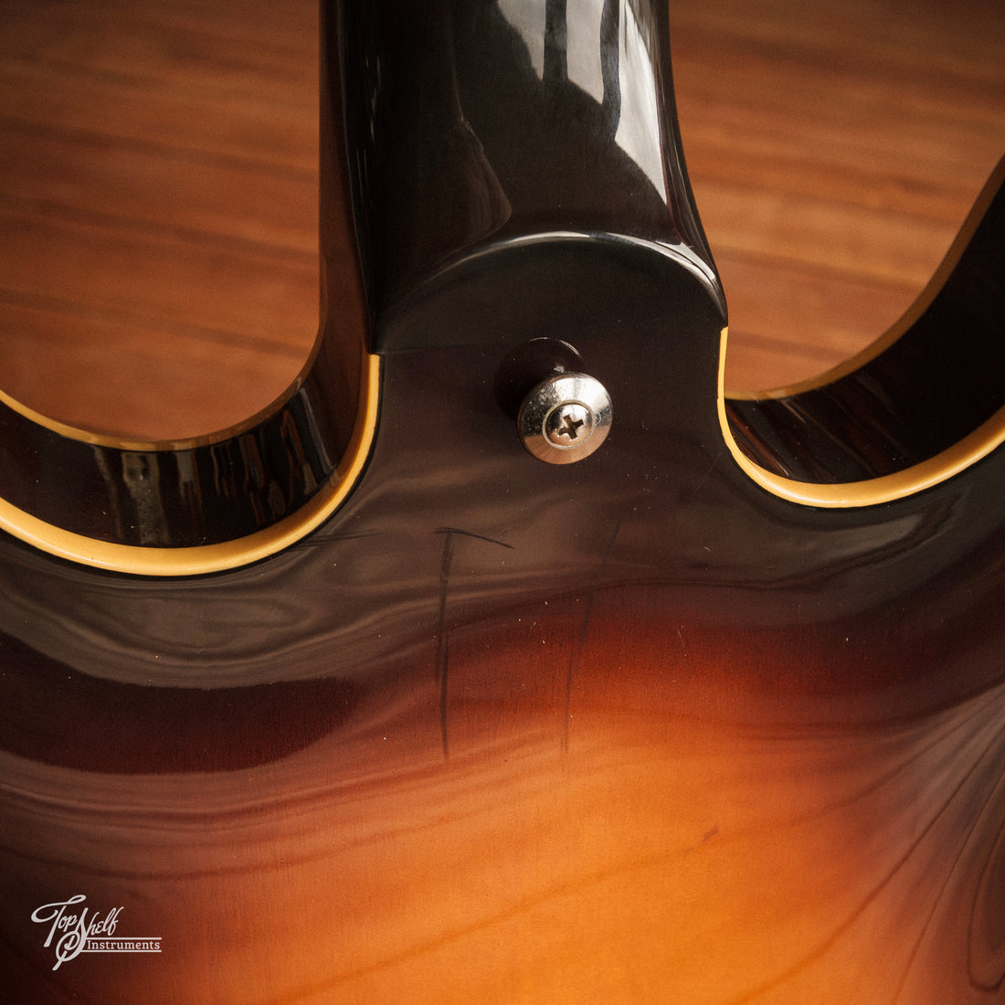 Yamaha SA-1300 Super Axe Sunburst 1986