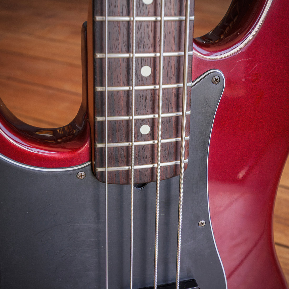 Fender American Standard Precision Bass Left-Handed Candy Apple Red 1997