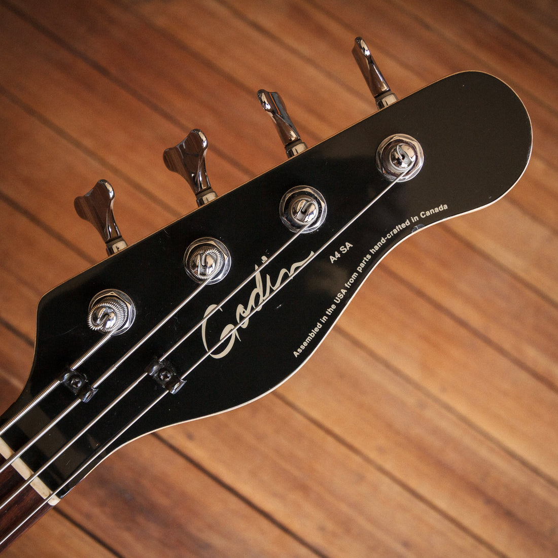 Godin A4-SA Ultra Semi-Acoustic Bass Natural 2007
