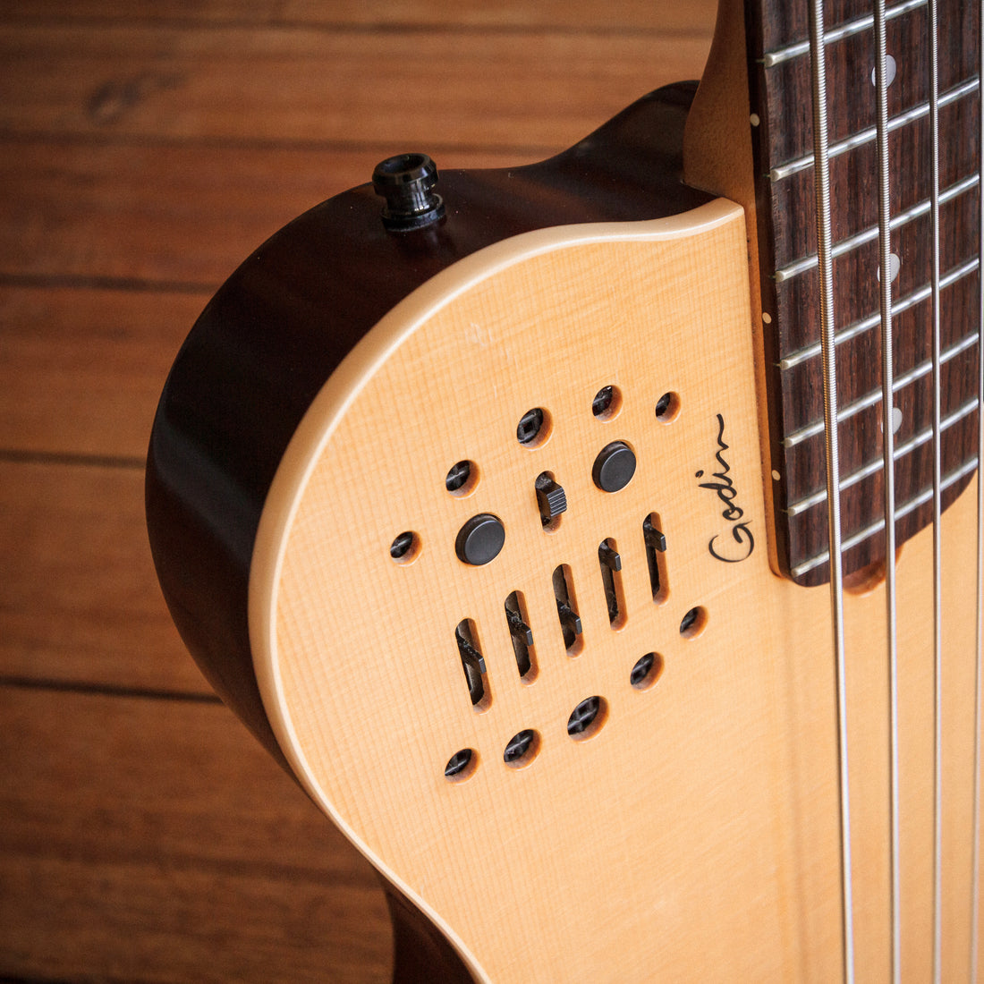 Godin A4-SA Ultra Semi-Acoustic Bass Natural 2007