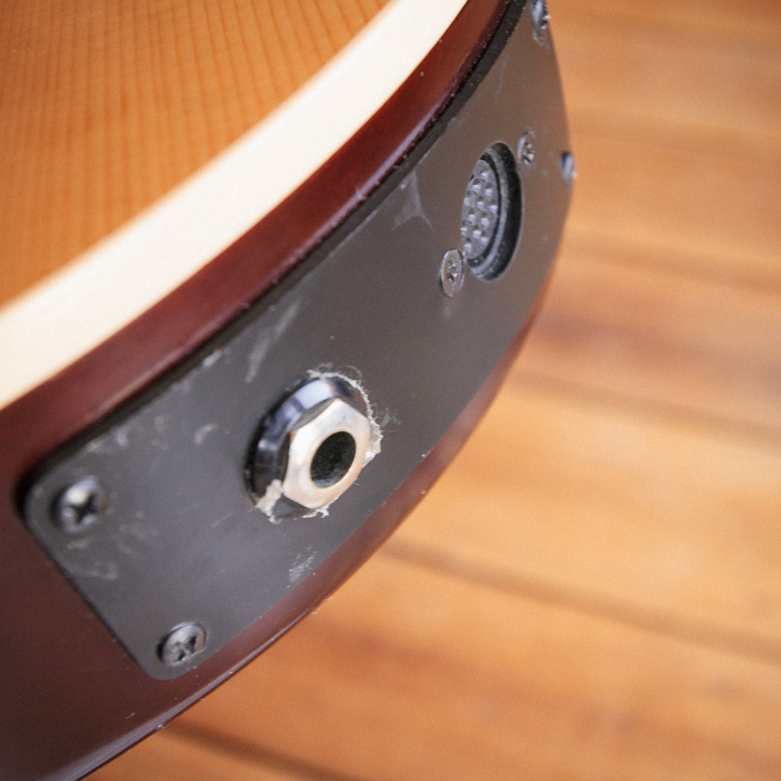 Godin A4-SA Ultra Semi-Acoustic Bass Natural 2007