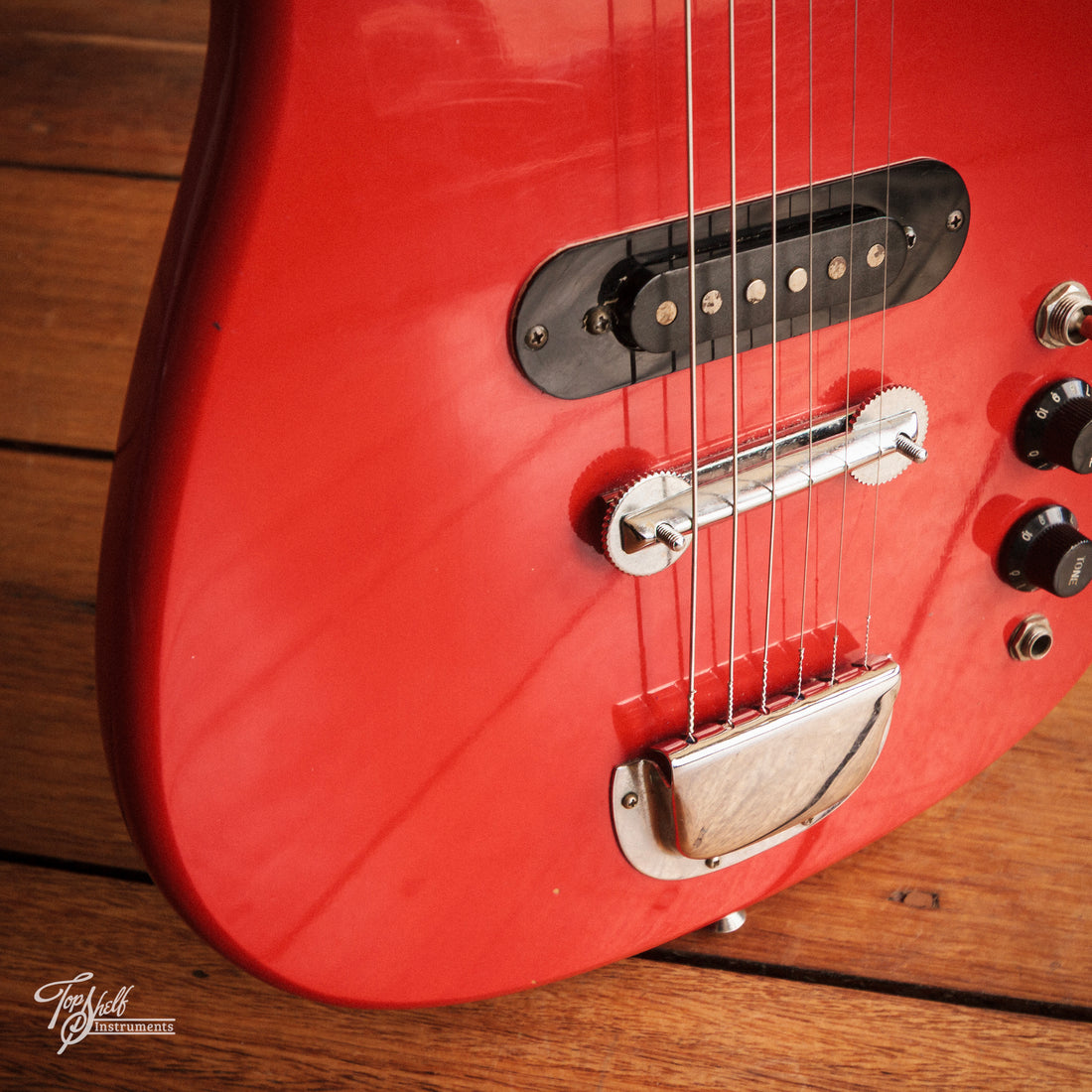 Valencia H718 Student Model Red 1986