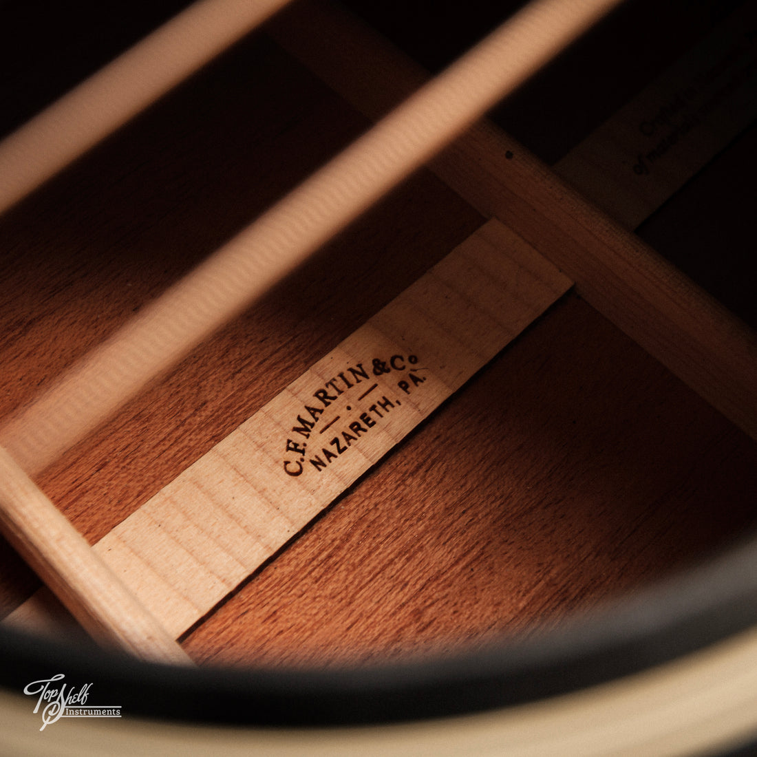 Martin 000-17E Black Smoke 2022