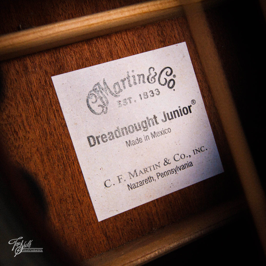 Martin Dreadnought Junior Acoustic/Electric Natural 2019