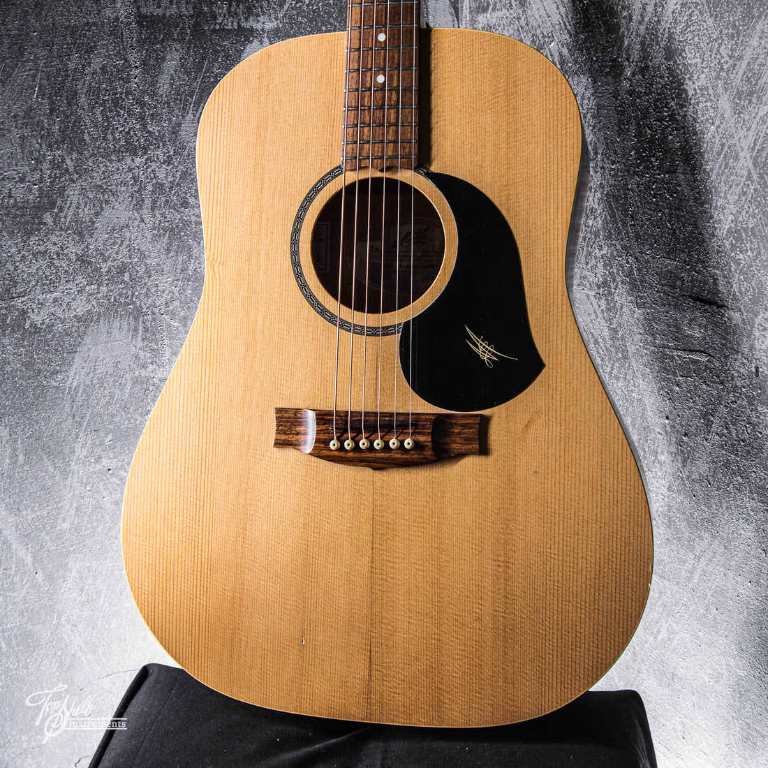 Maton Natural Series M225 Dreadnought Acoustic 2012